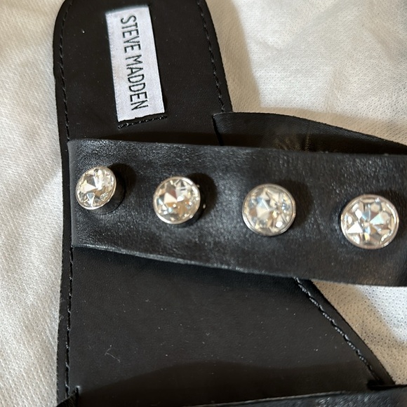 Steve Madden black sandals with rhinestone straps. Size 8.5 - Picture 3 of 7